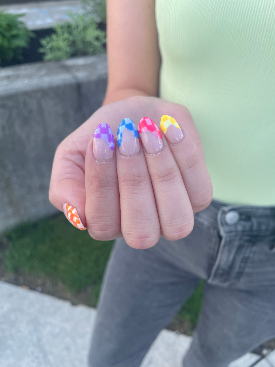 The W Nail Bar Nail Art