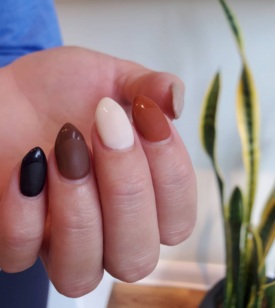 Fall in Love With Seasonal Nail Styles